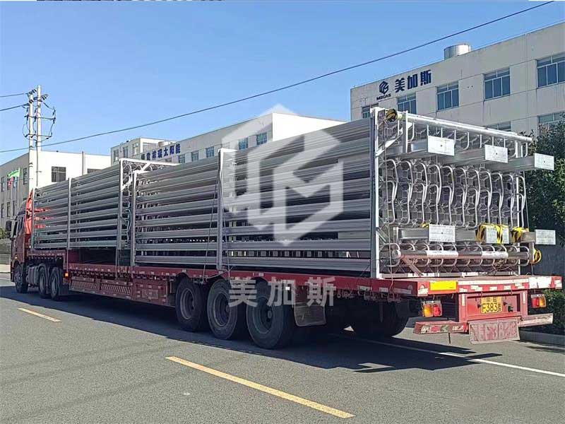 氣化器-青?？辗?jǐn)U容項(xiàng)目-4000方2臺.jpg