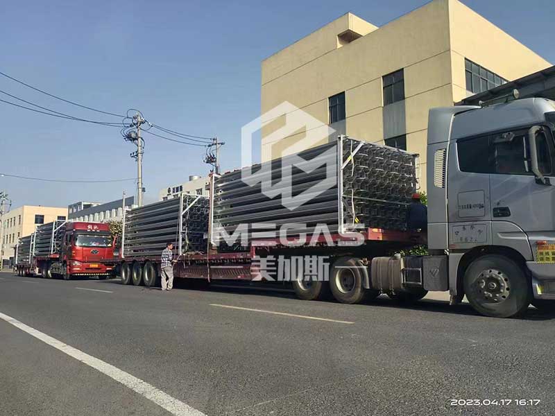 氣化器-國防軍工項(xiàng)目-3000方高壓氣化器4臺.jpg